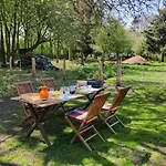 Feriehus Familienfreundliche Bauernkate Mit Kachelofen Lelkendorf