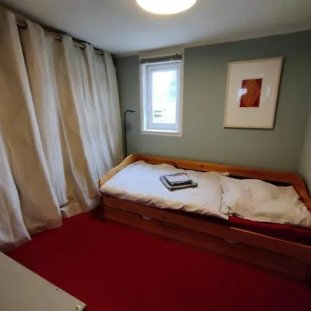 Tatil Evi Gemuetliche Bauernkate Fuer 4 Mit Kachelofen *