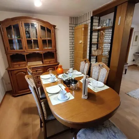 Gemuetliche Bauernkate Fuer 4 Mit Kachelofen *