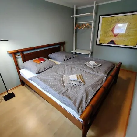 Gemuetliche Bauernkate Fuer 4 Mit Kachelofen *