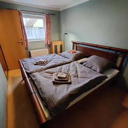 Gemuetliche Bauernkate Fuer 4 Mit Kachelofen Tatil Evi