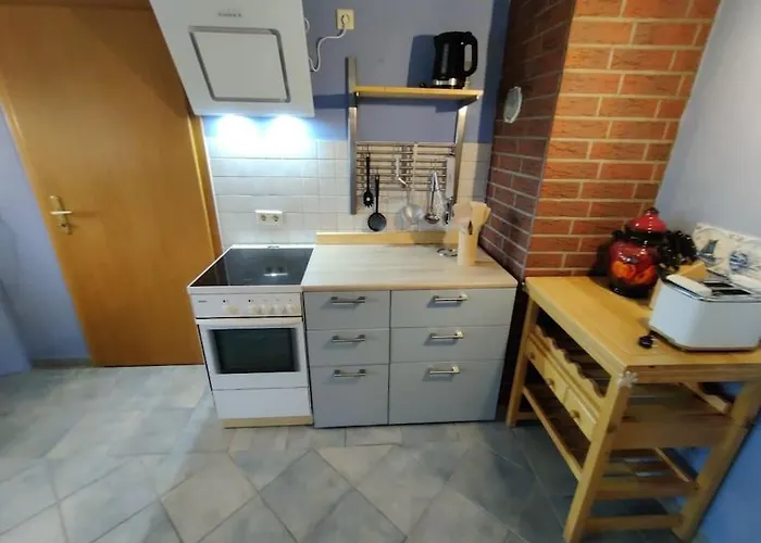 Gemuetliche Bauernkate Fuer 4 Mit Kachelofen Casa de Férias