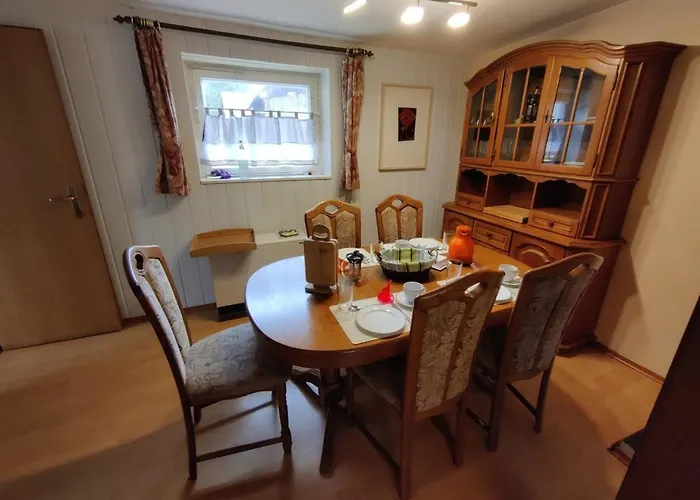 Gemuetliche Bauernkate Fuer 4 Mit Kachelofen *