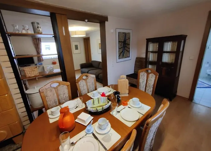 Casa de Férias Gemuetliche Bauernkate Fuer 4 Mit Kachelofen